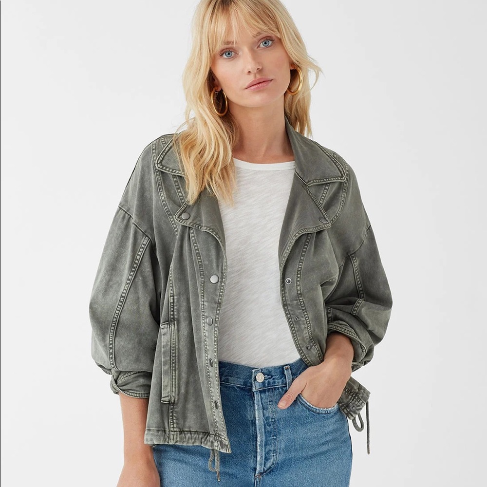 NWOT Splendid dune sateen jacket